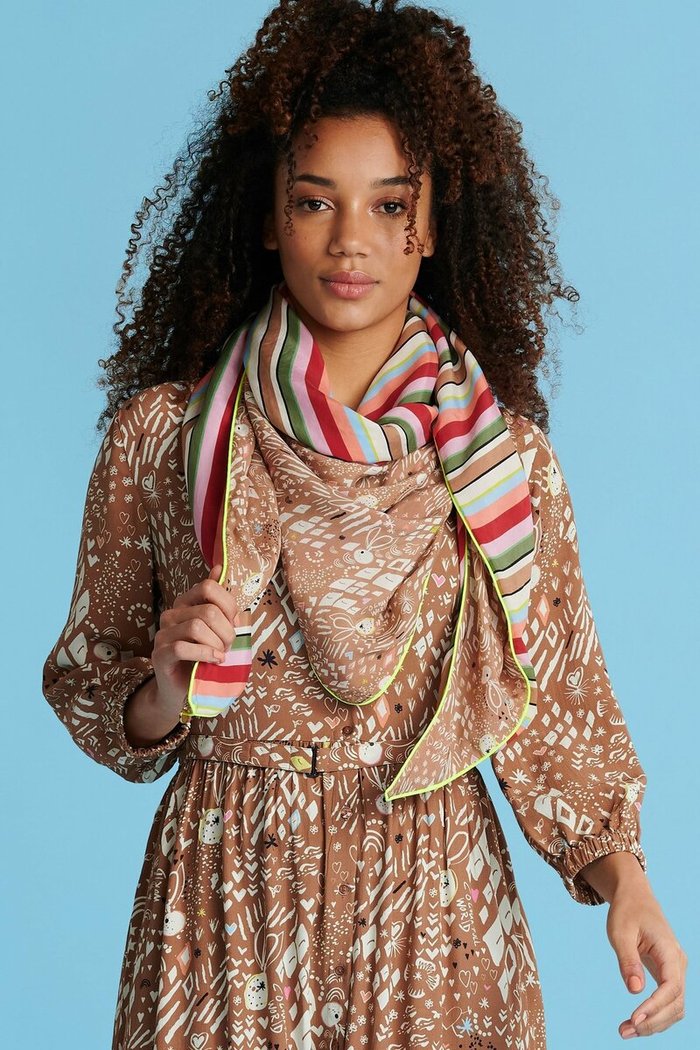 Colourful Summer Collection - Pom Amsterdam Cocoa Cashmere Leon&Harper Mos Mosh