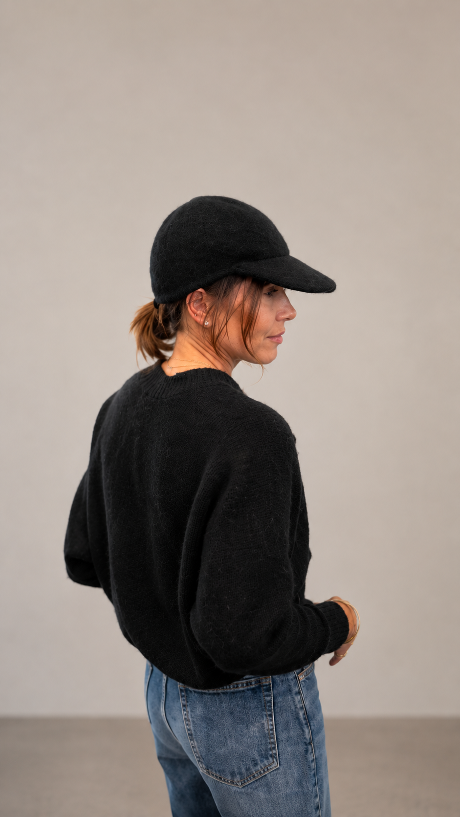 LOTHLORIAN BLACK WINTER CAP / DESIGNER CLOTHING GALLERY NZ