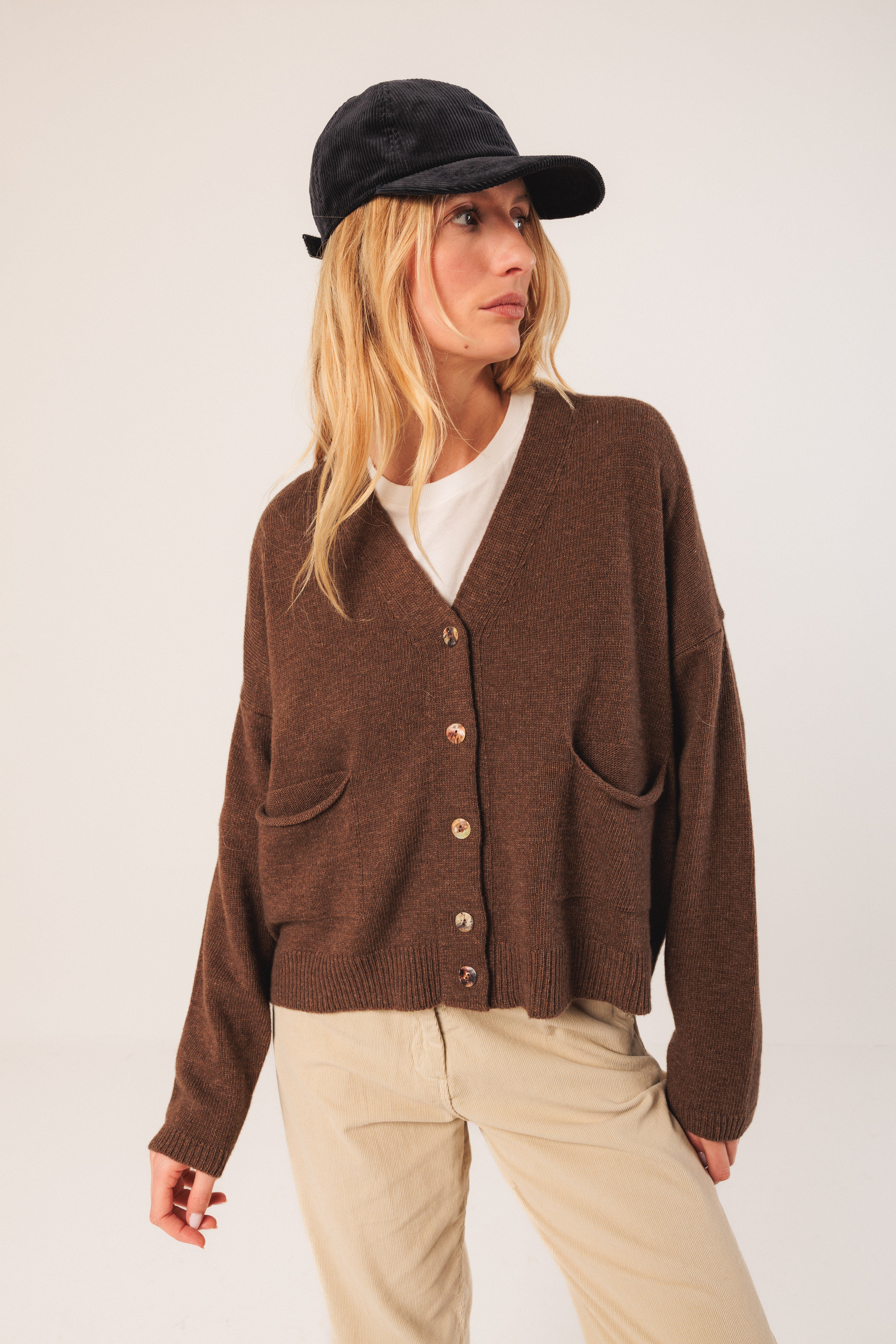 INDI & COLD CARDIGAN / DESIGNER CLOTHING GALLERY GREYTOWN
