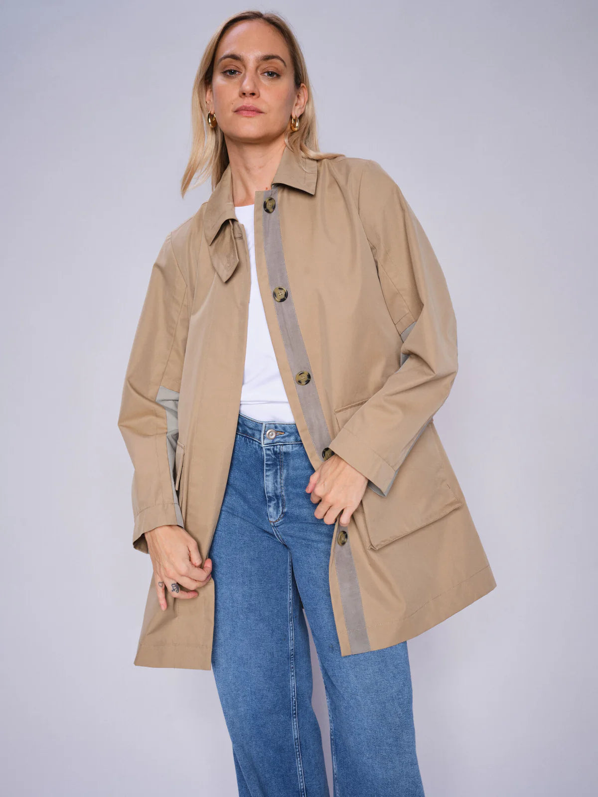 Indrani Trenchcoat Sesame