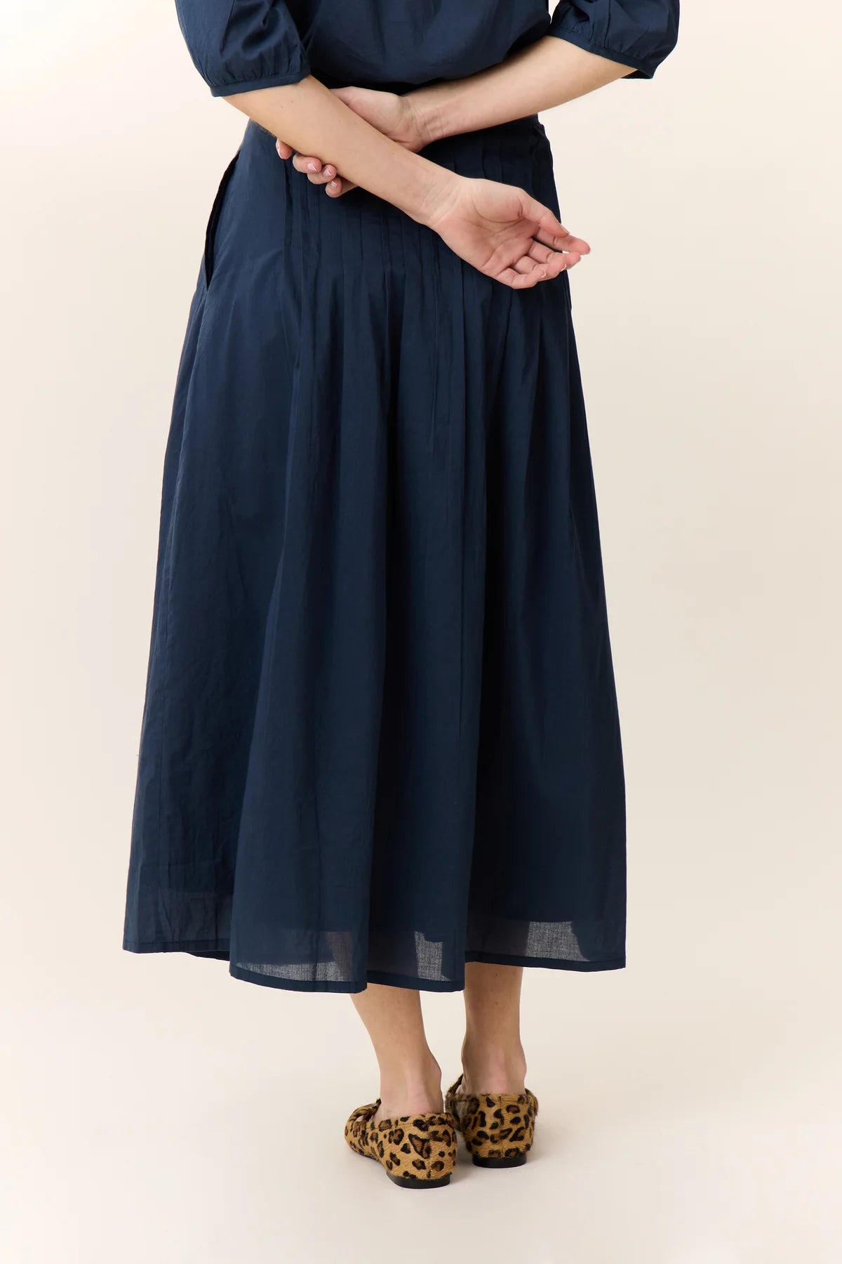 Leon and Harper Navy Skirt Designer Clothing Gallery Greytown