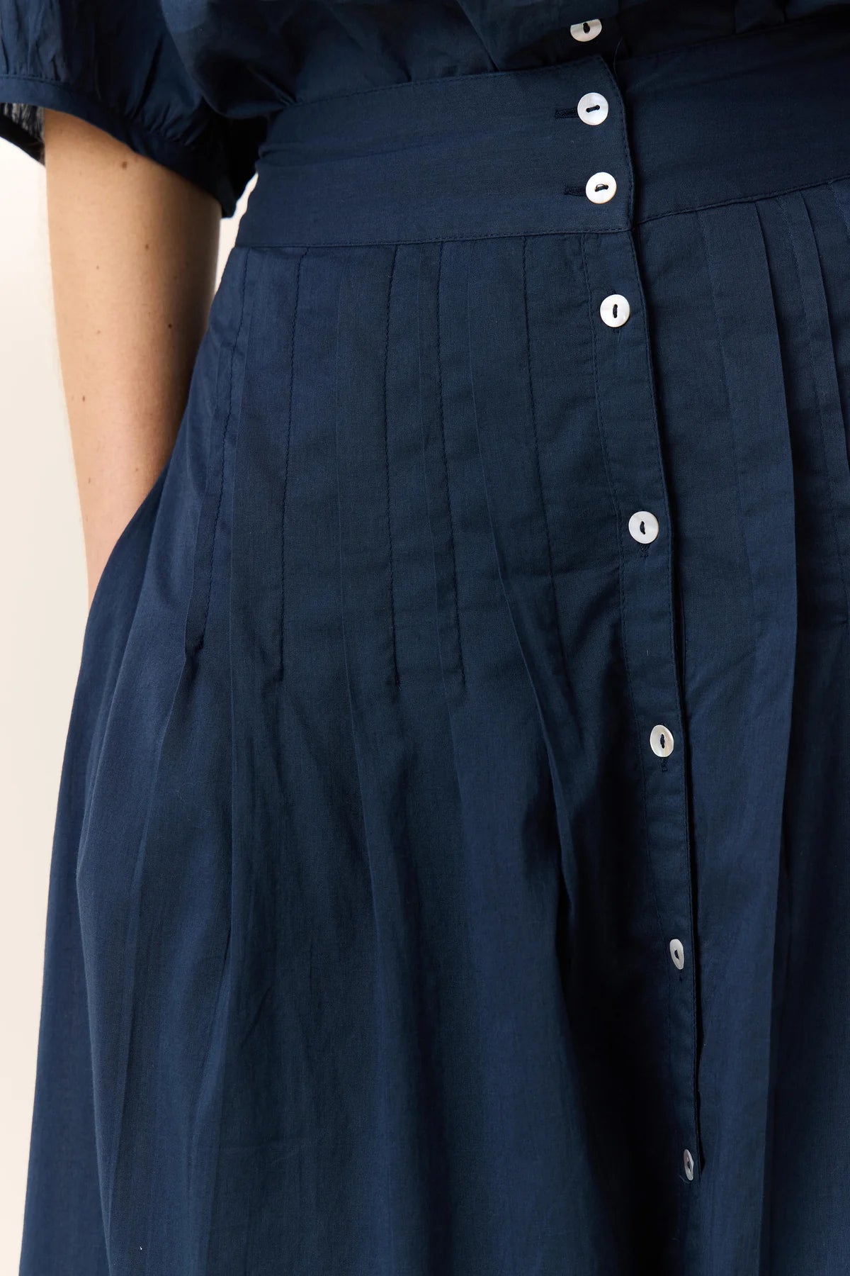 Leon and Harper Navy Skirt Designer Clothing Gallery Greytown