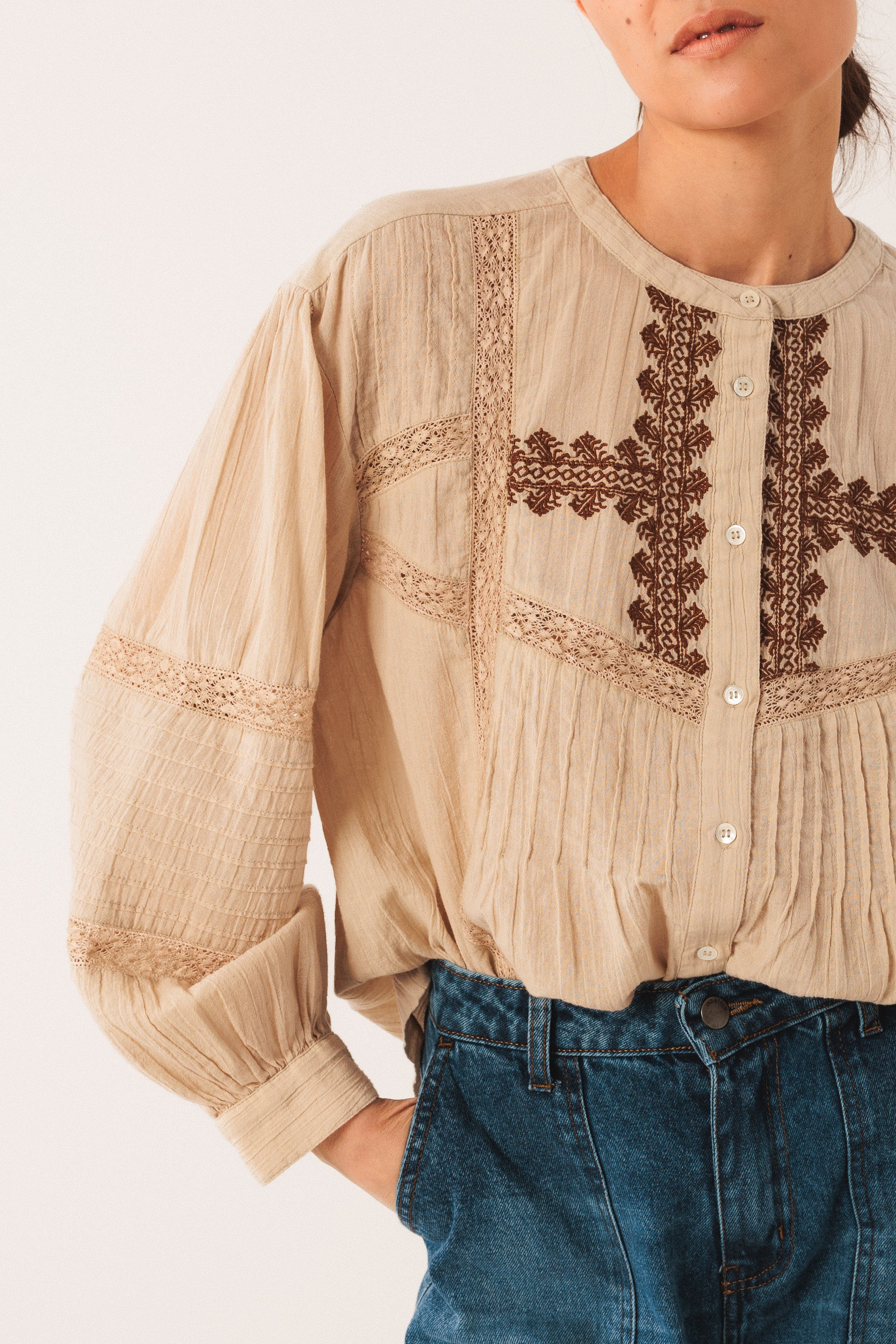 Camisa #220 Piedra