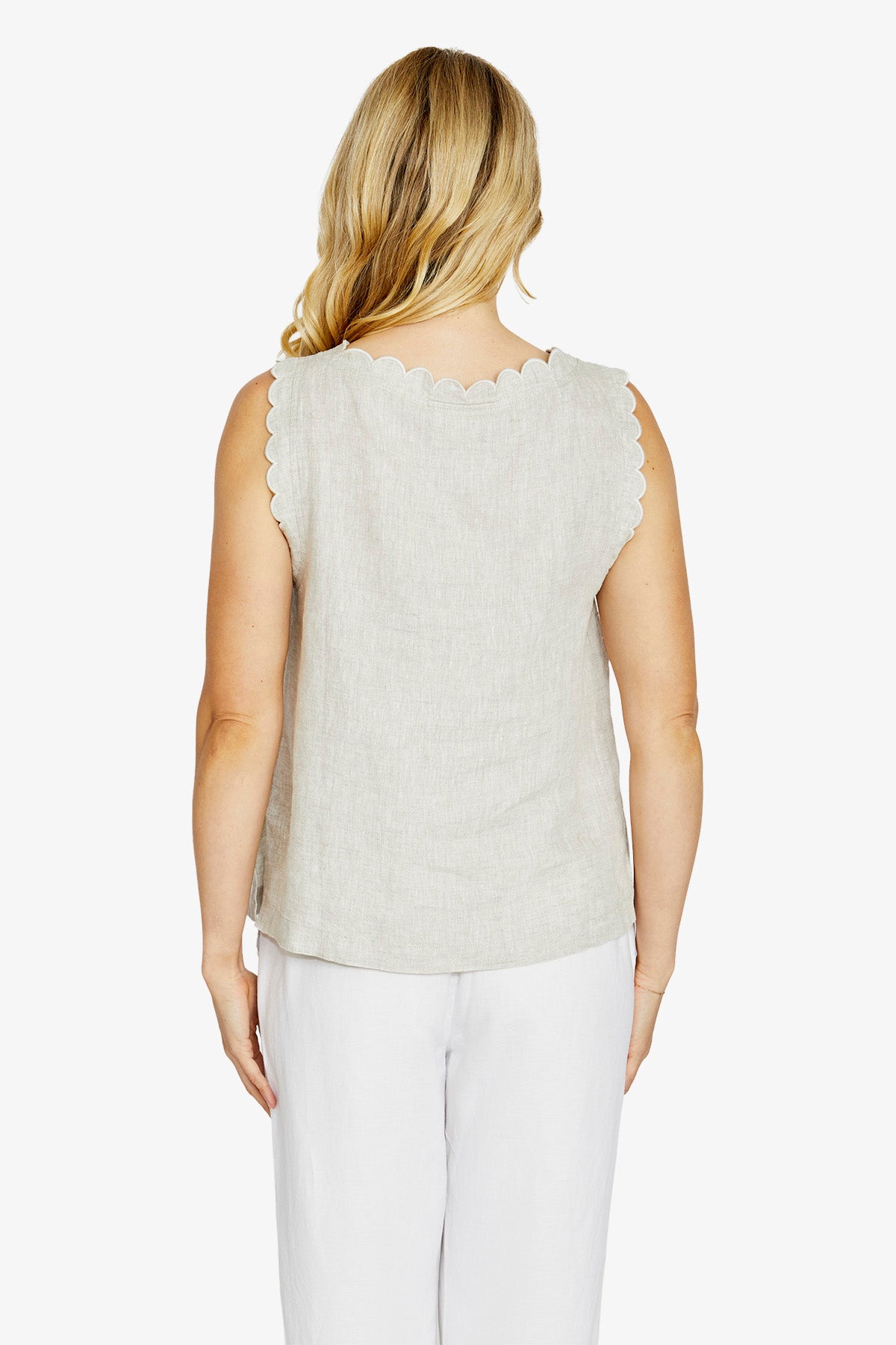 Margie Top Raffia