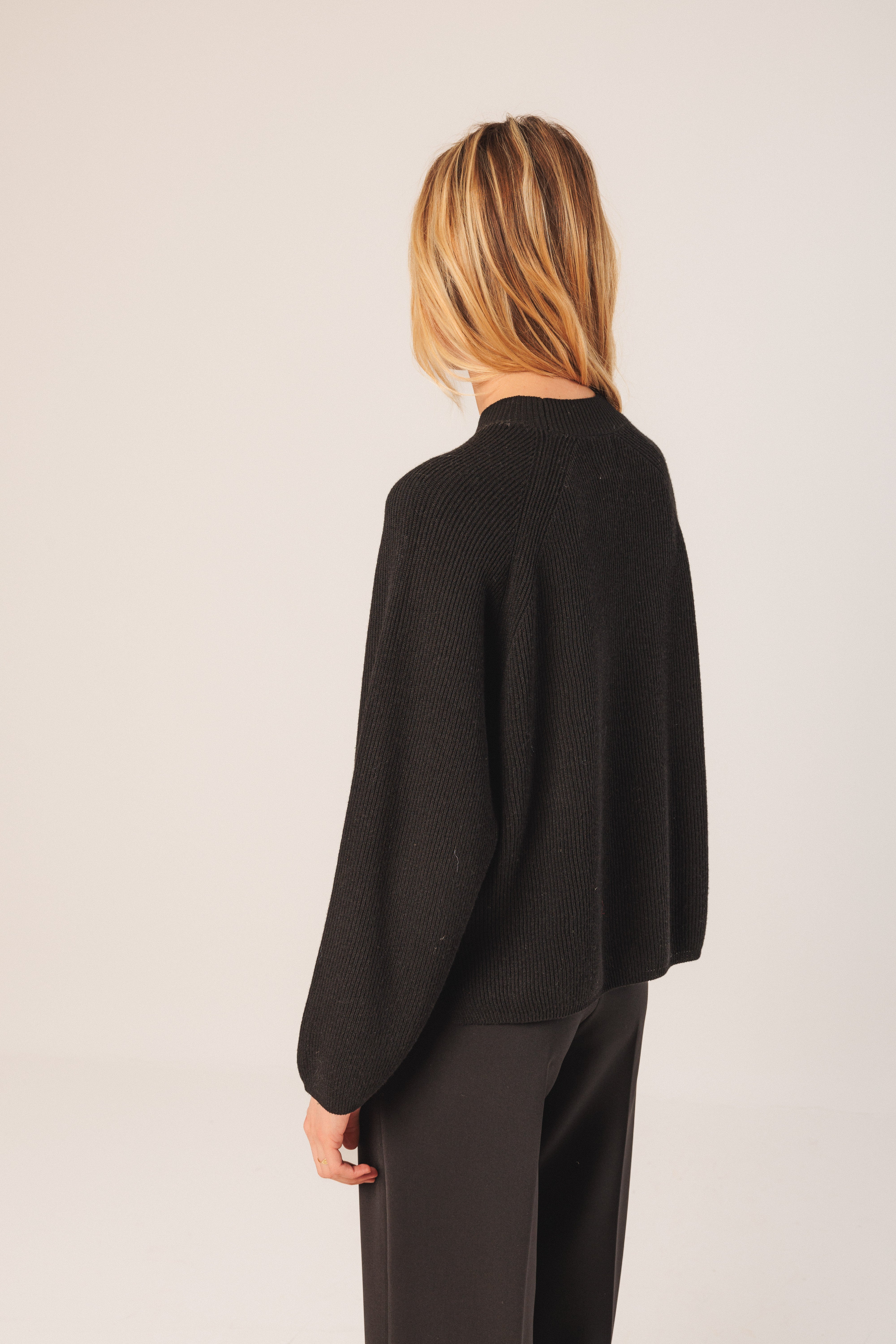 Jersey #487 Negro