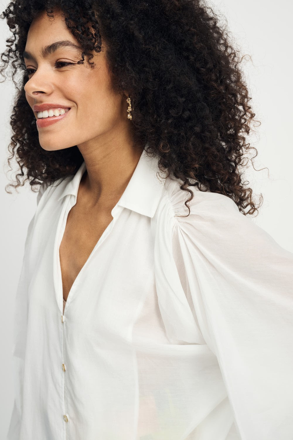 Lena Crispy White Blouse