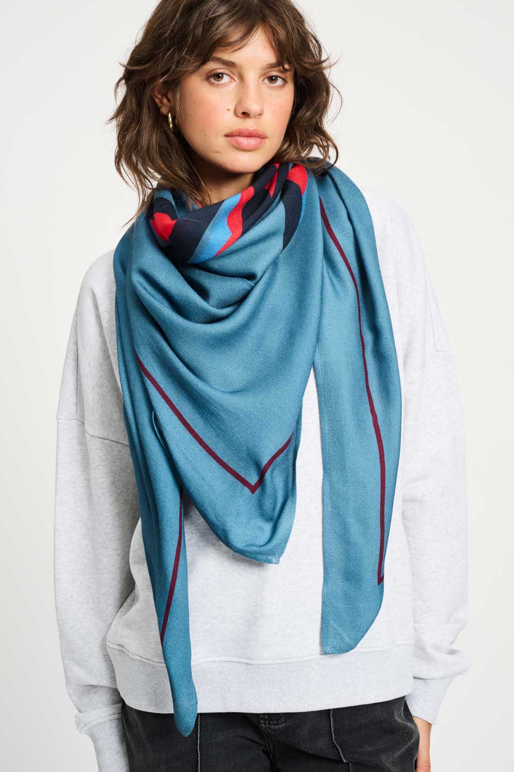 Shawl Bisous Blue
