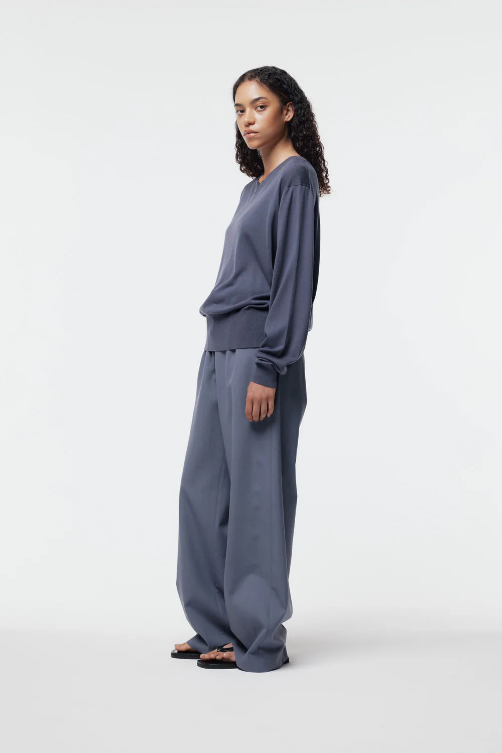 GREGORY MULBERRY BLUE JUMPER / DESIGNER CLOTHING GALLERY NZ