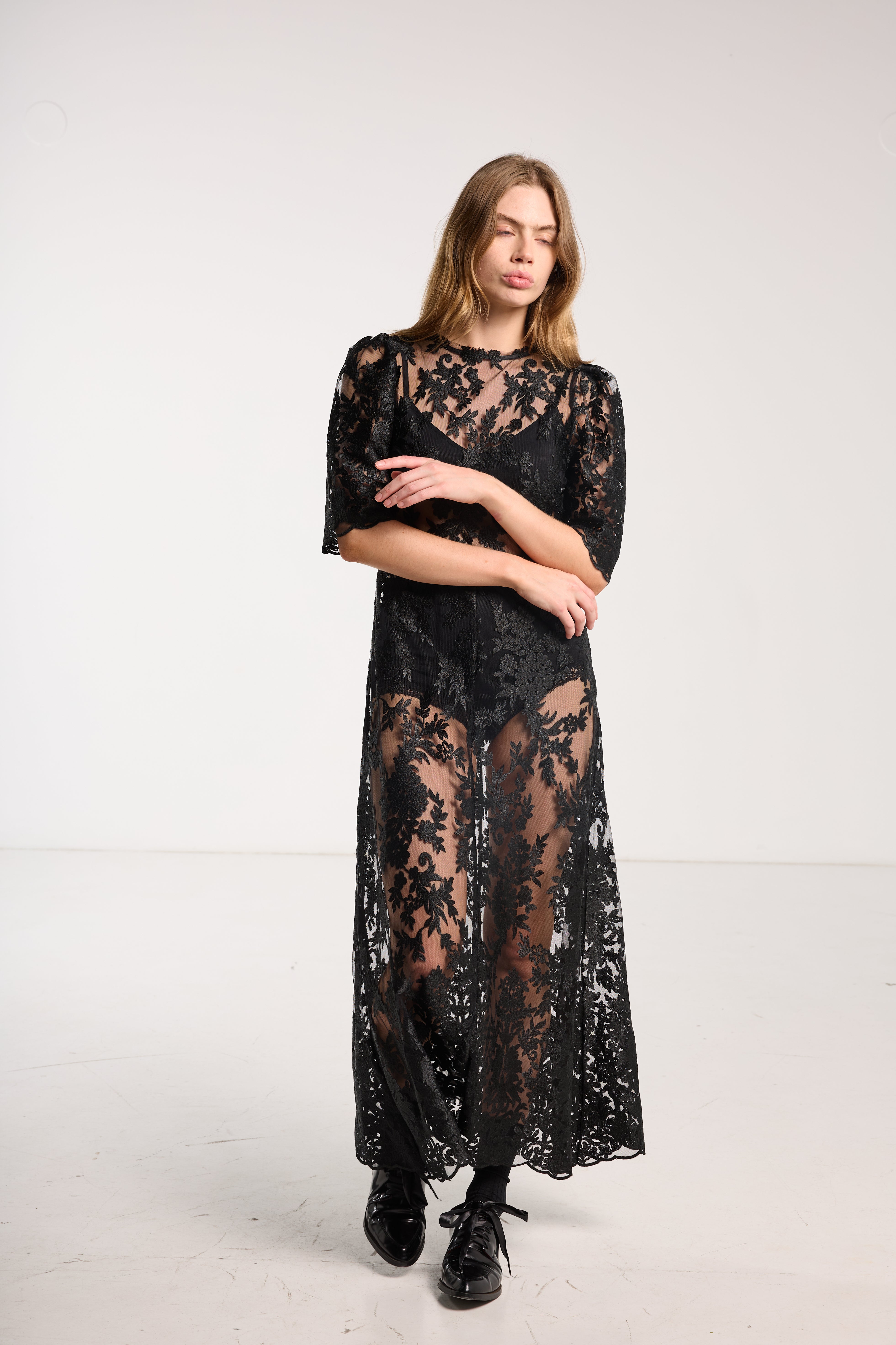 Paloma Lace Dress Black