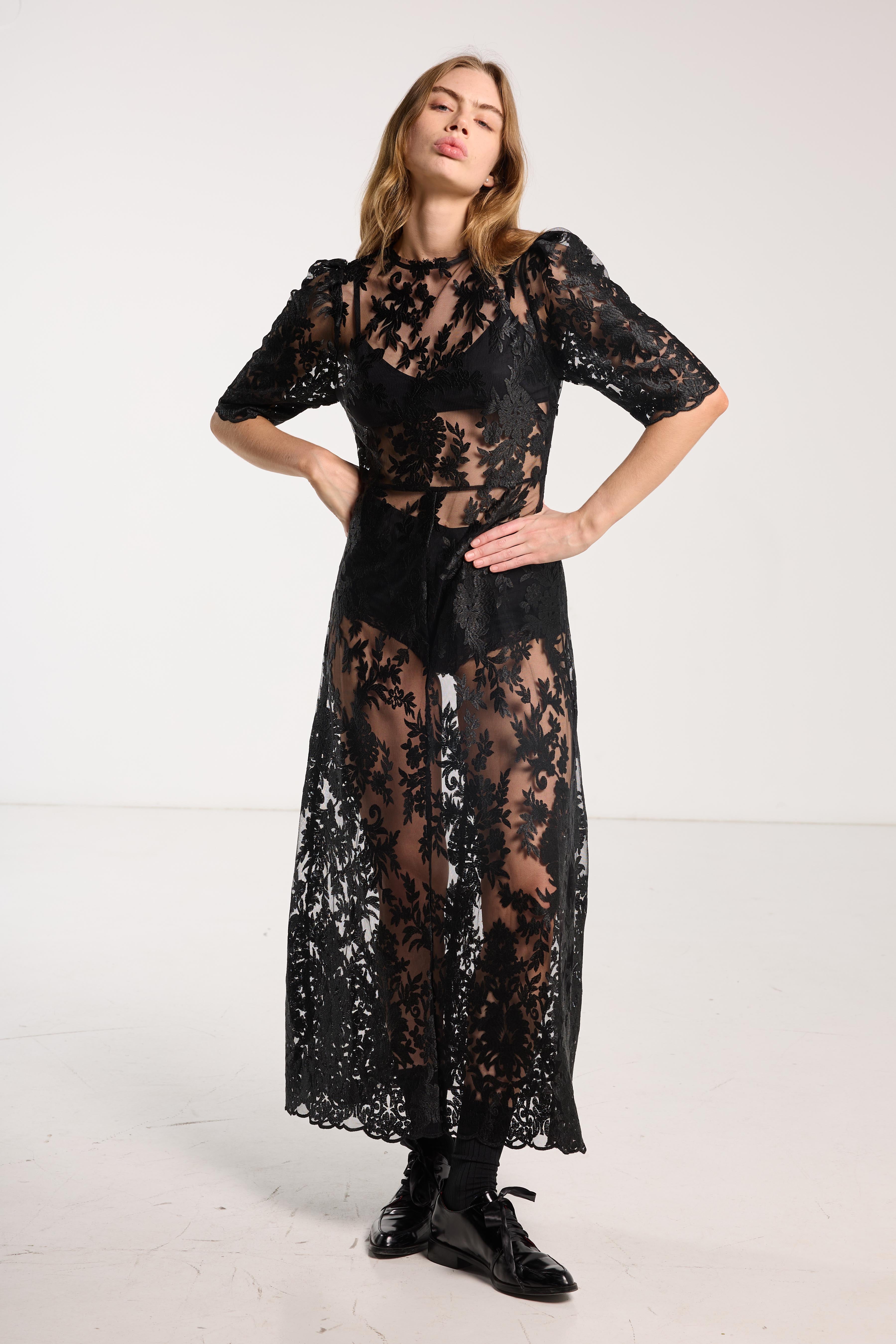 Paloma Lace Dress Black