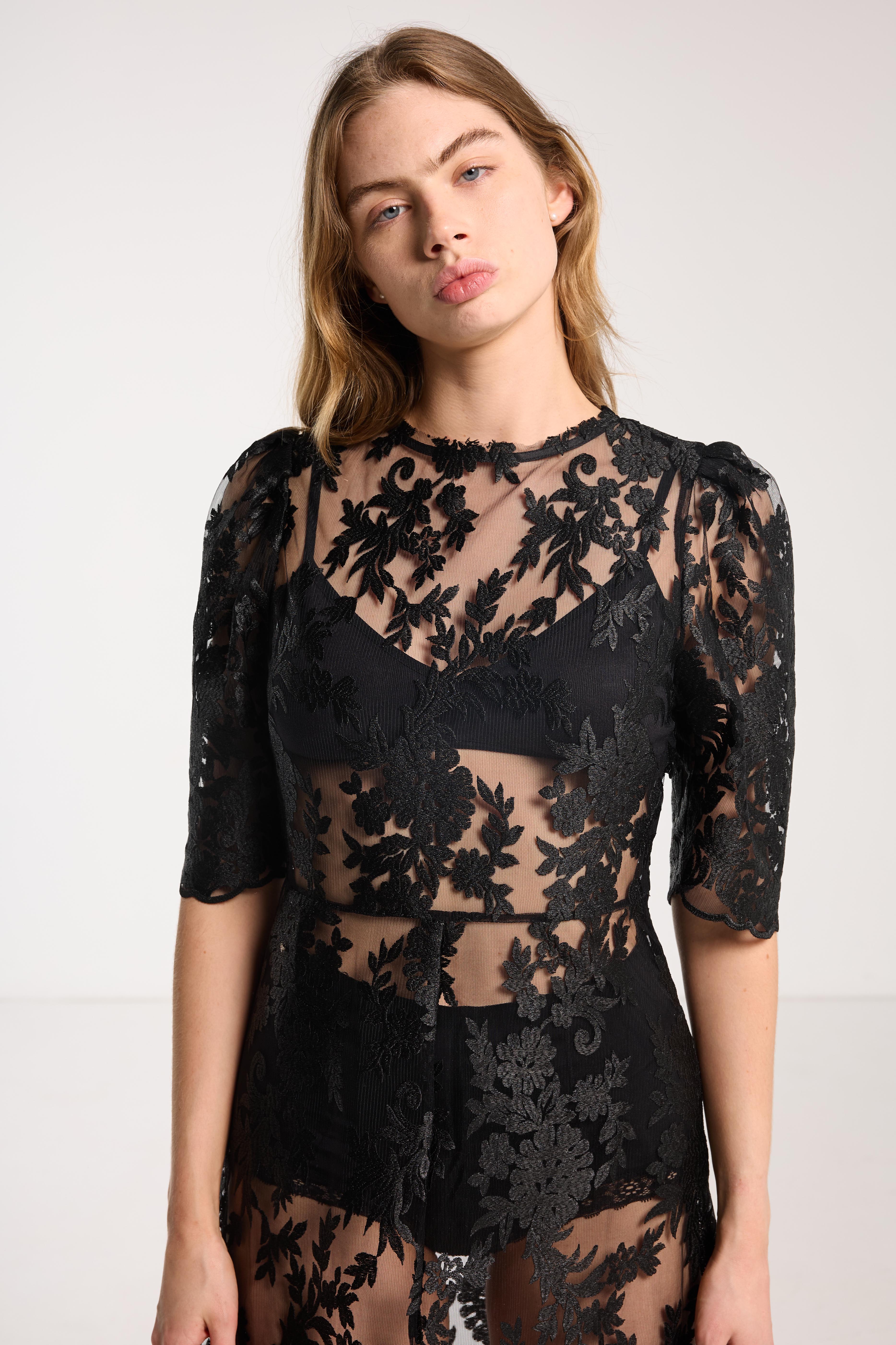 Paloma Lace Dress Black