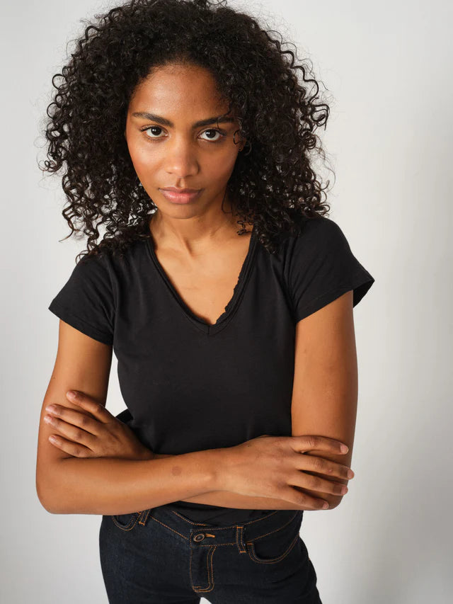 Tulli V SS Basic Tee Black