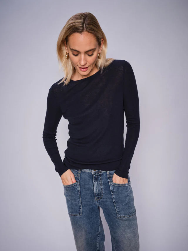 Bouch O Neck Knit Navy