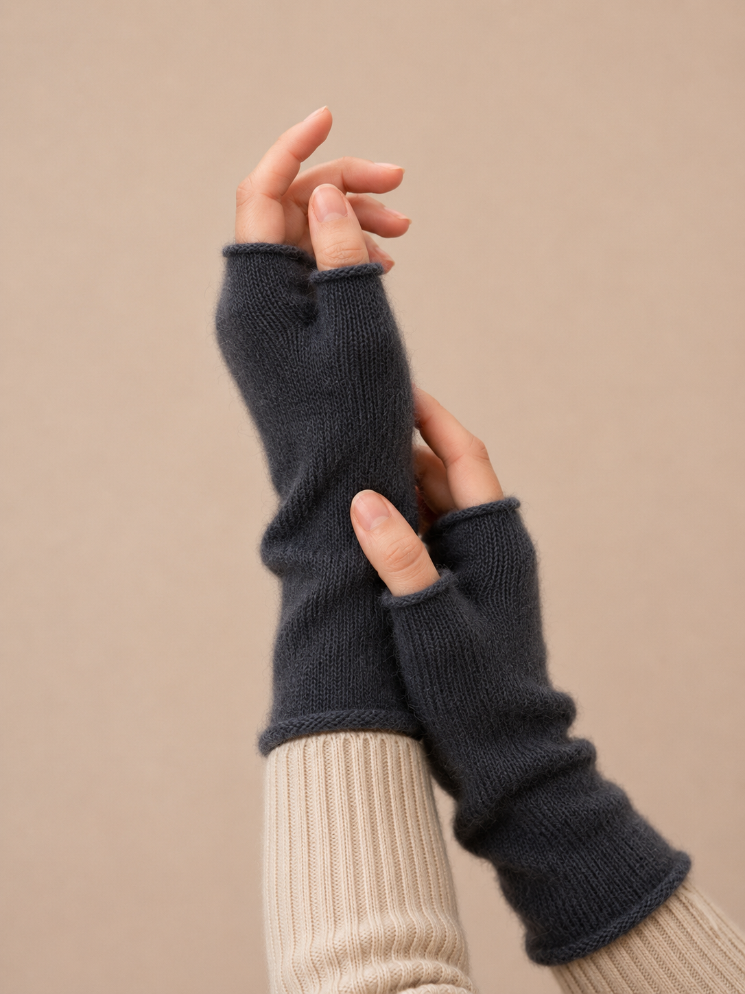 ALPACA FINGERLESS MITTEN SLATE