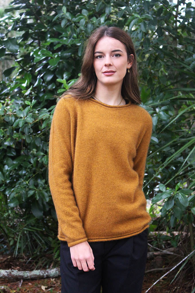 Scroll Jumper Gold