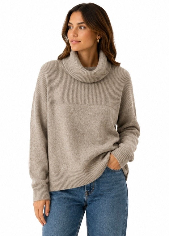 LOTHLORIAN BEIGE JUMPER / DESIGNER CLOTHING GALLERY NZ