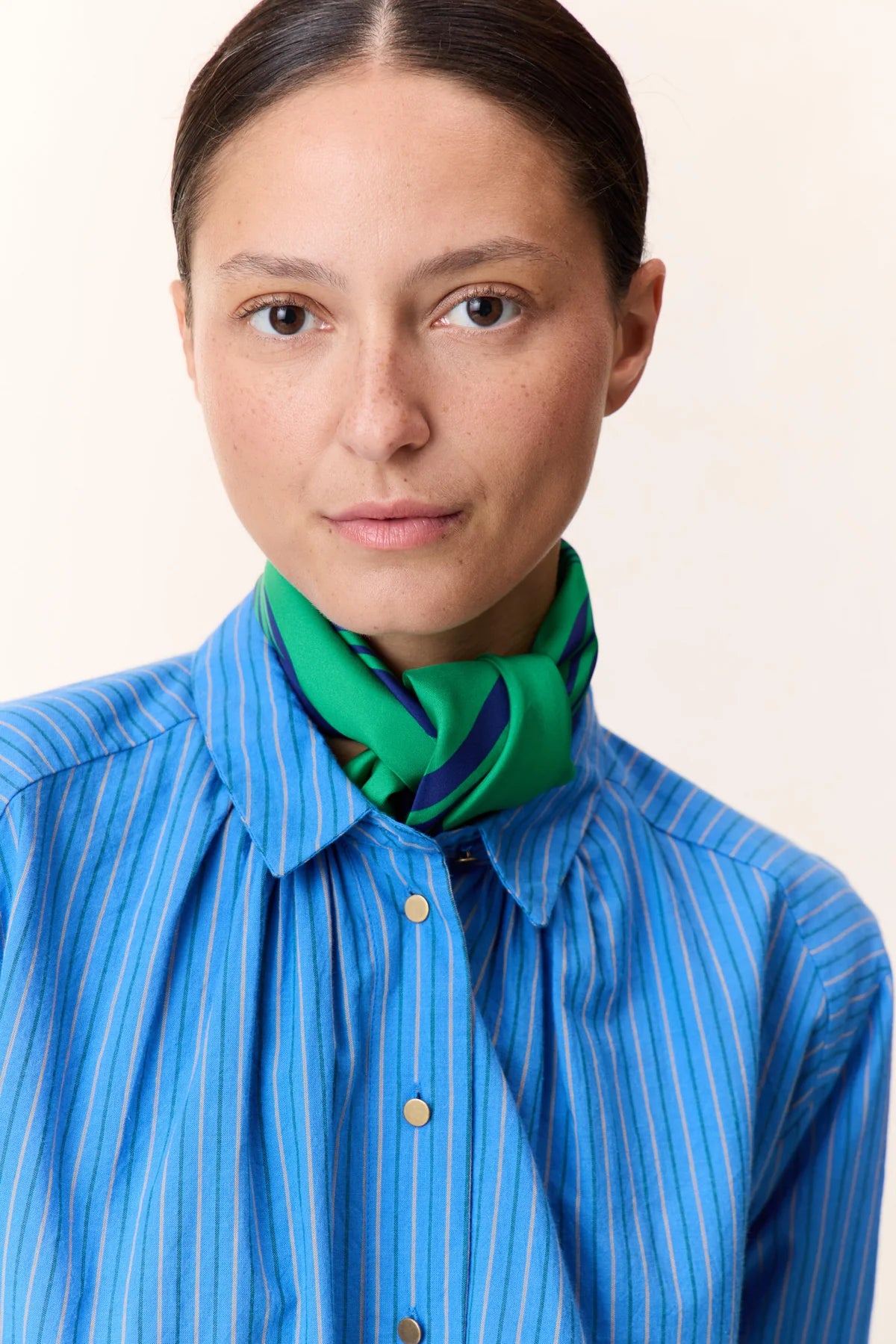 ERNEST SEVEN SCARF GREEN