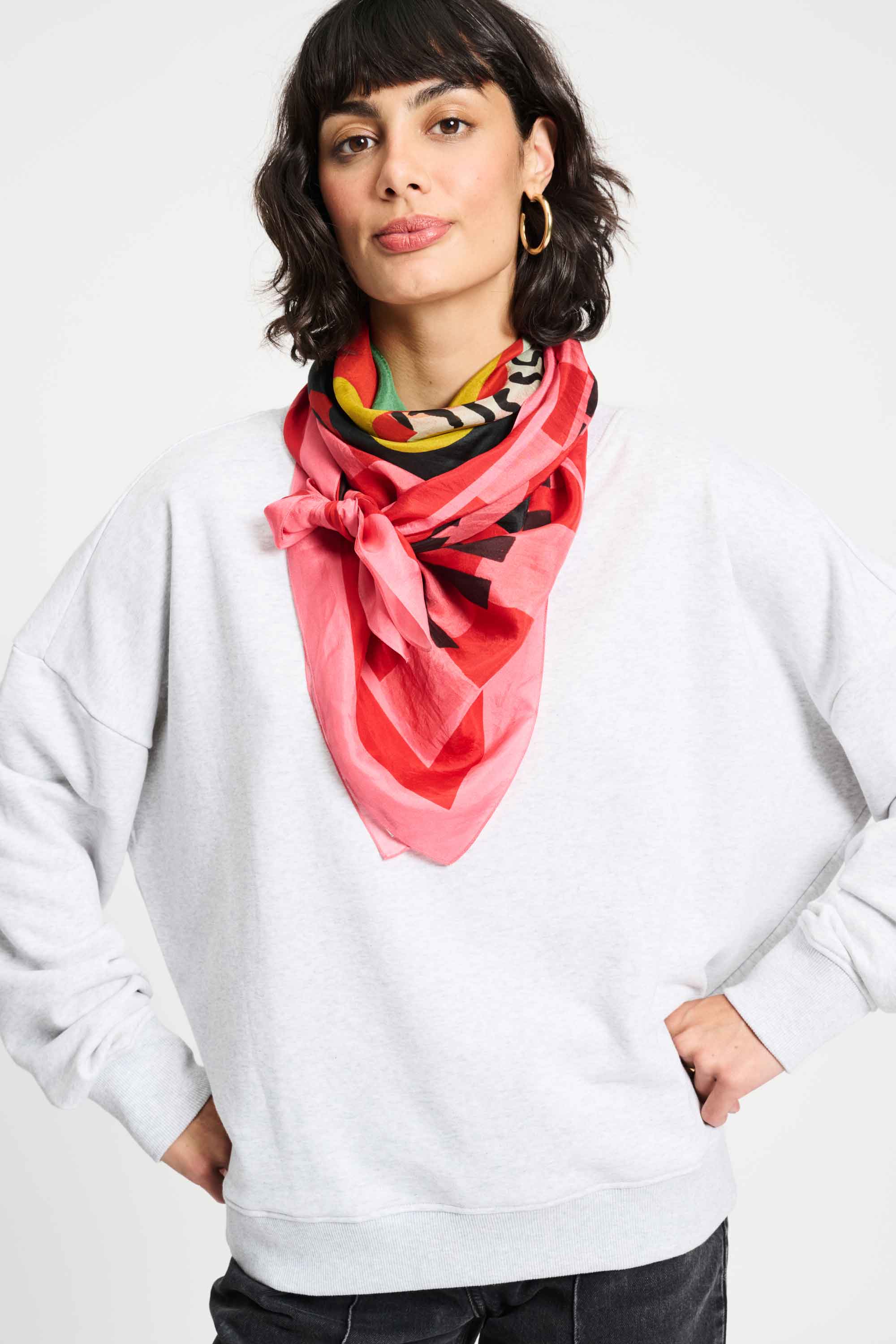 Shawl Pom's Menu Red