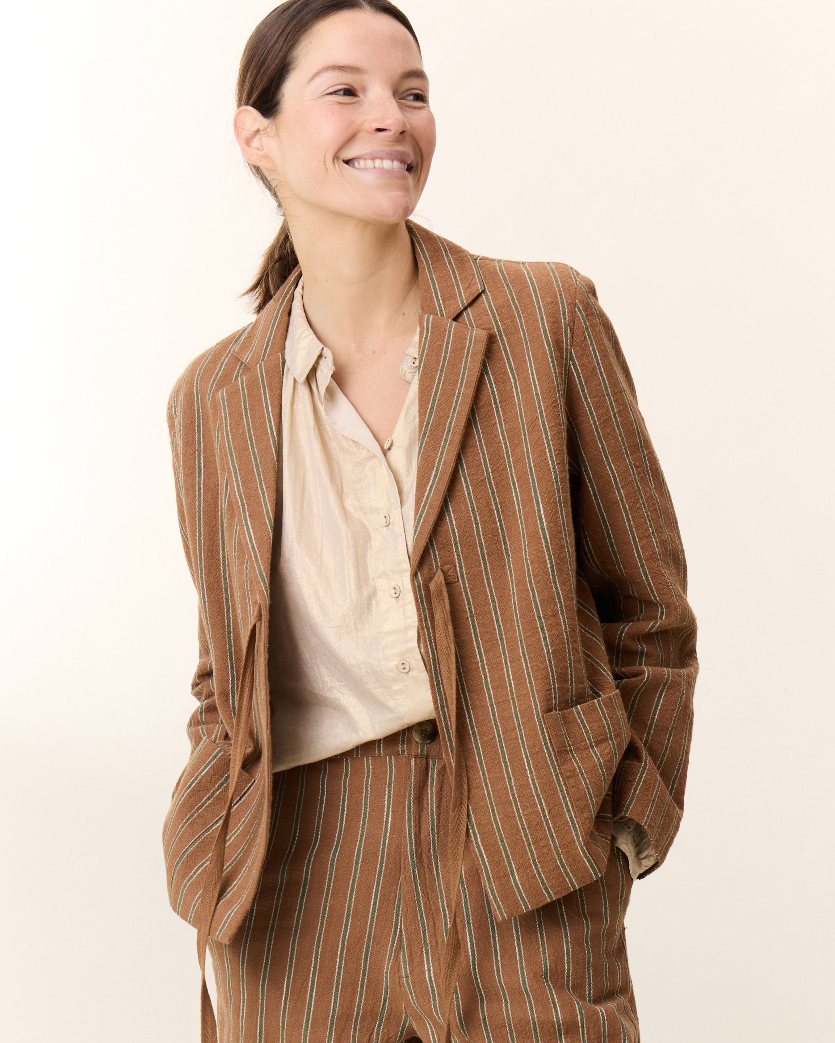Leon Harper Designer Clothing Gallery Greytown
